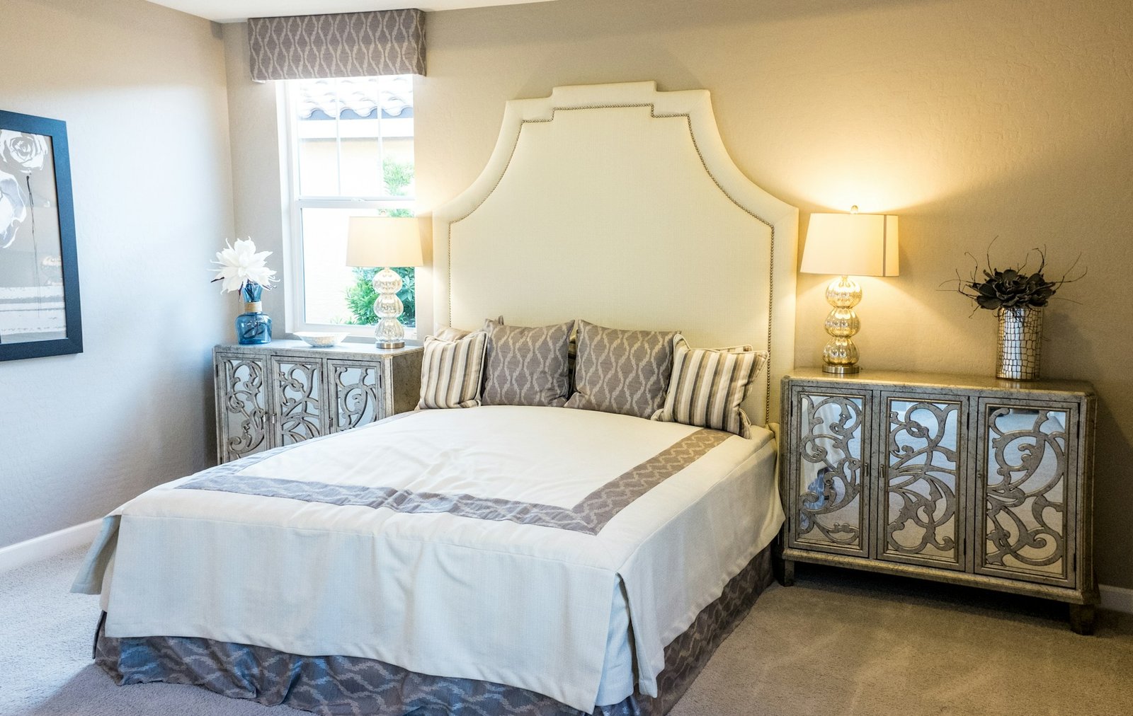 Gallery of inspirational luxury master bedroom photos